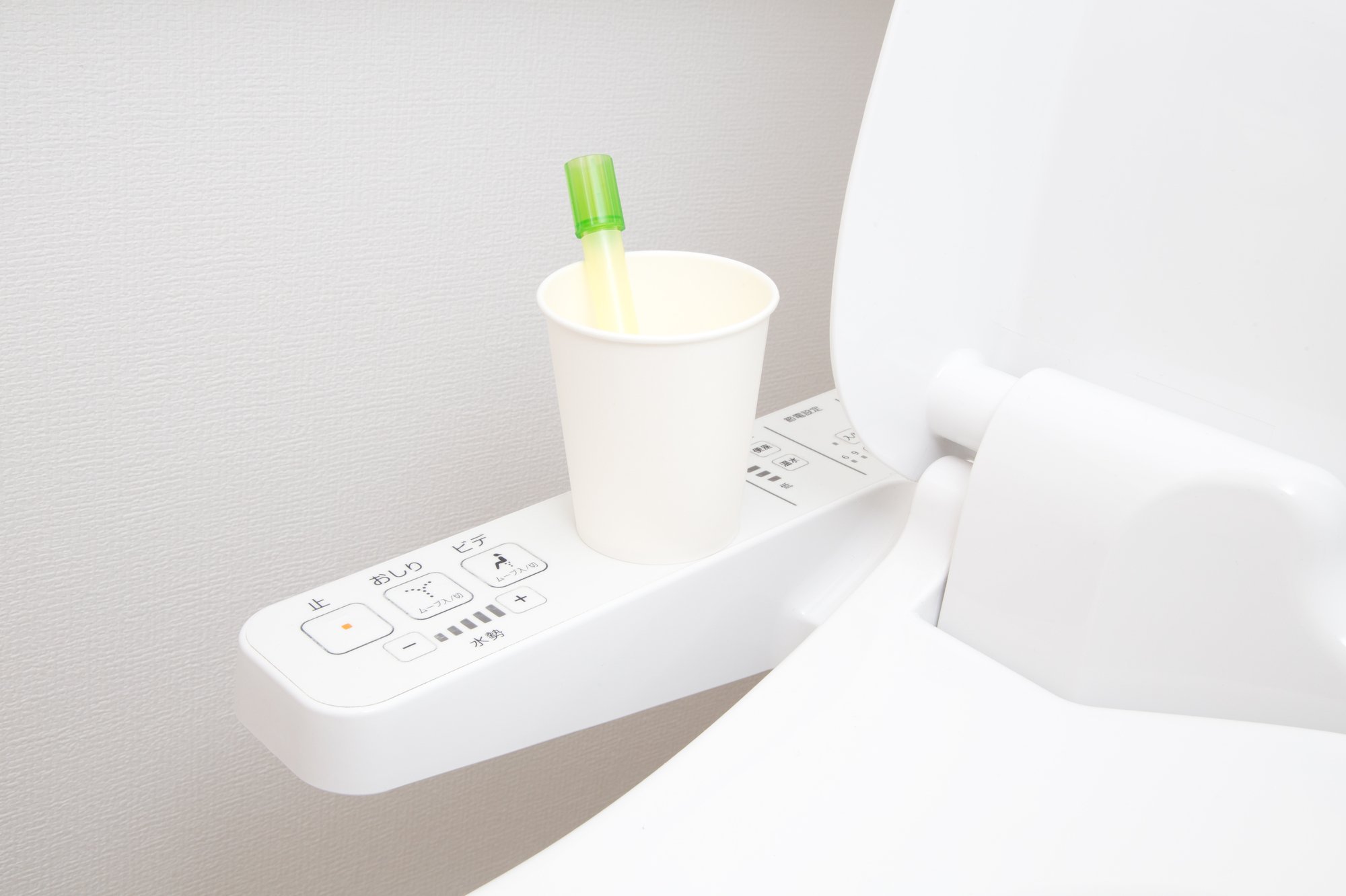 トイレと検尿キット